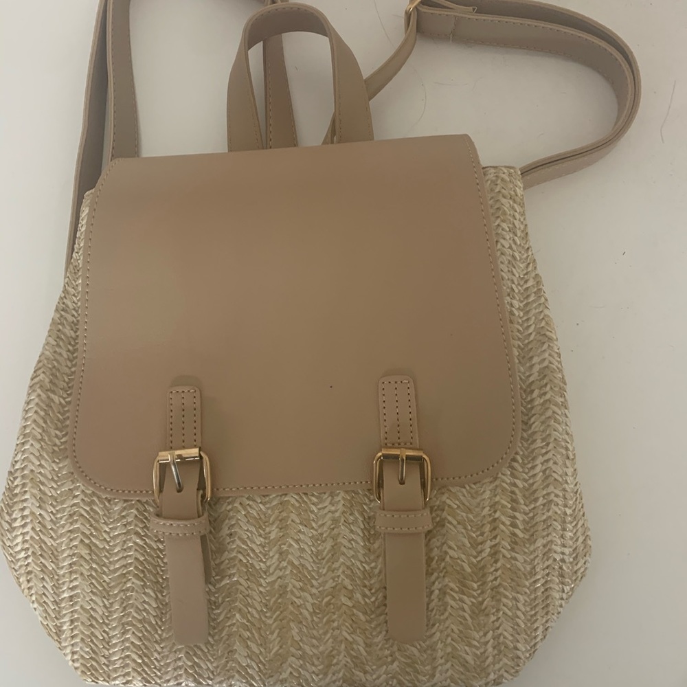 A small easy to use backpack!